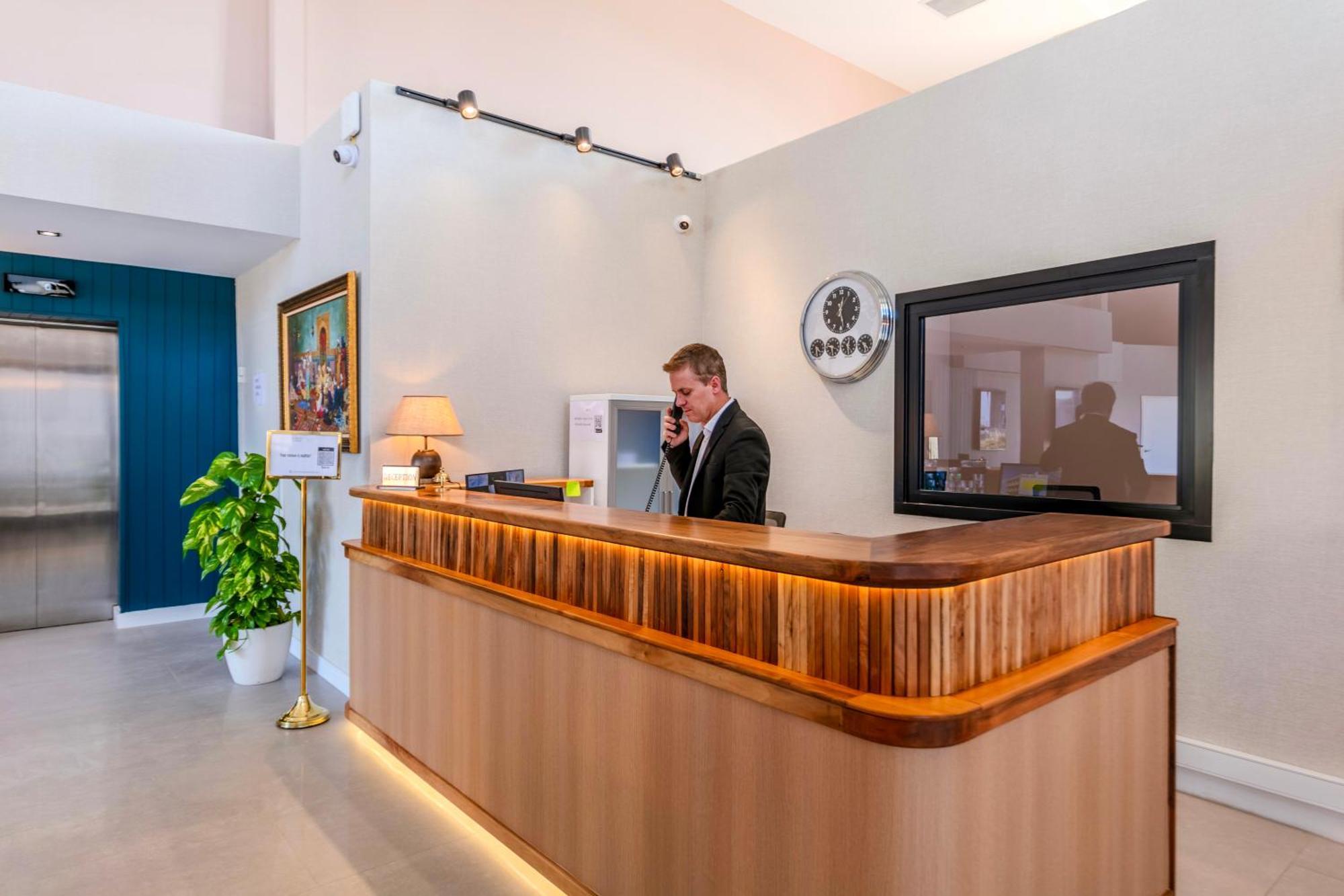Nenessa Airport Hotel Arnavutkoy Luaran gambar