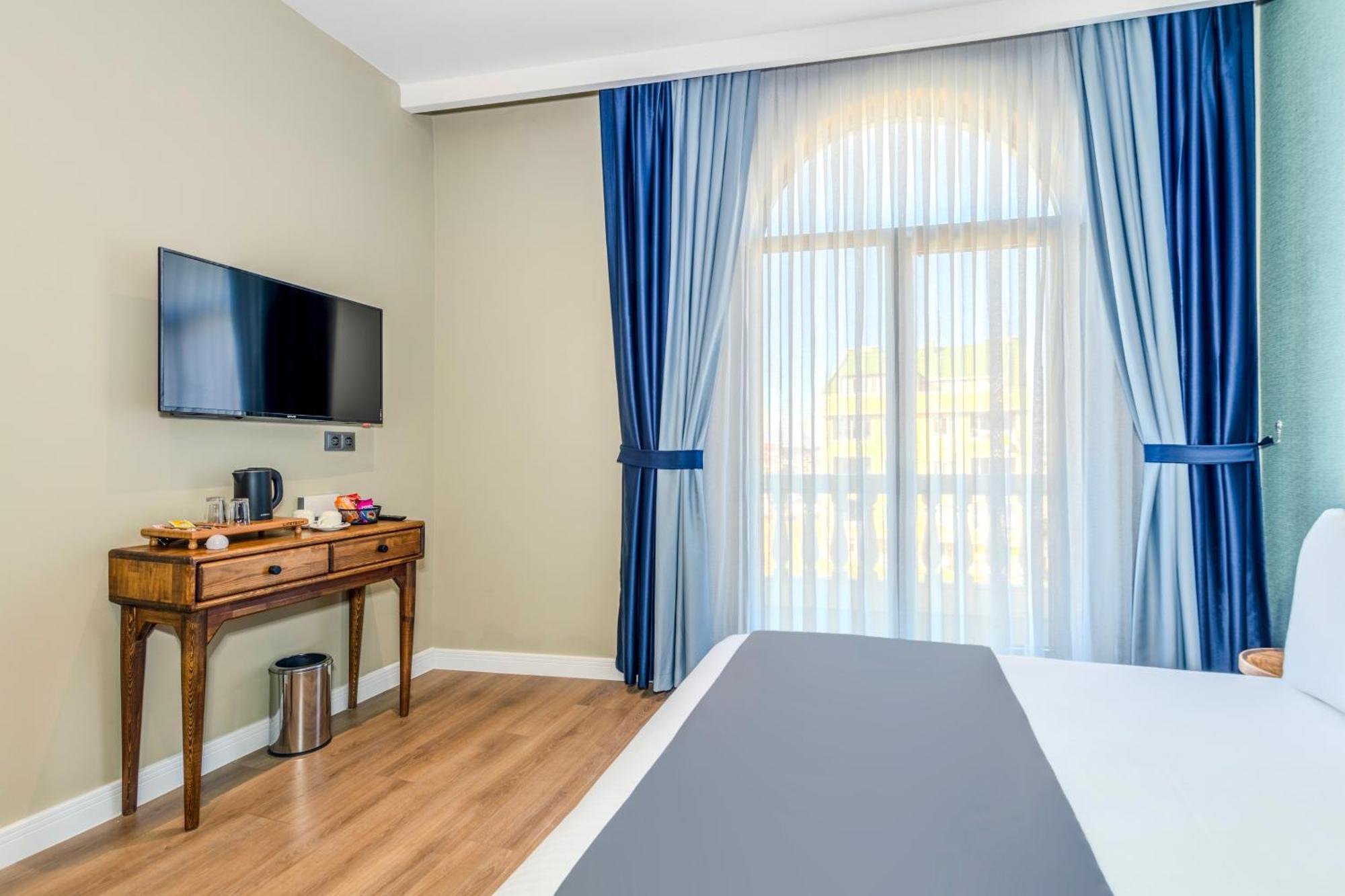 Nenessa Airport Hotel Arnavutkoy Luaran gambar